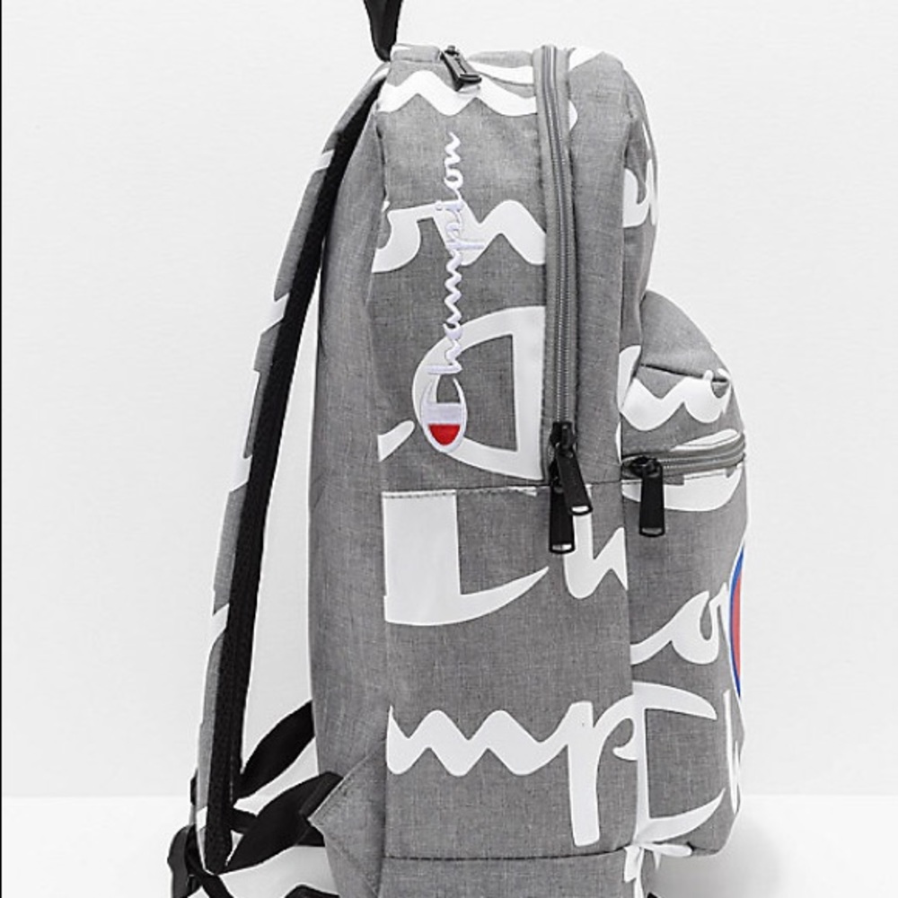 🔥🎒 Champion Backpack 🎒 🔥 - Picture 3 of 5